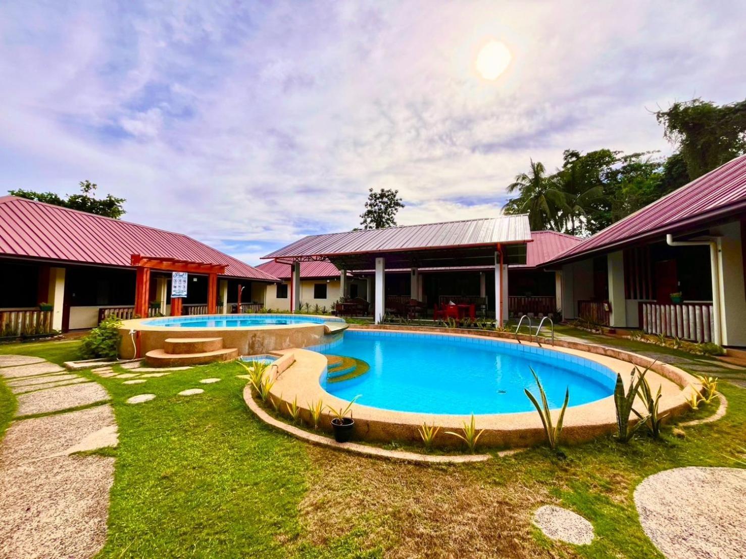 Chiisai Natsu Resort Bolod  Exterior photo